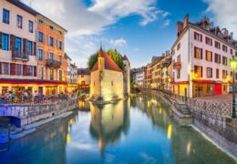 iStock-1813174425 (1)