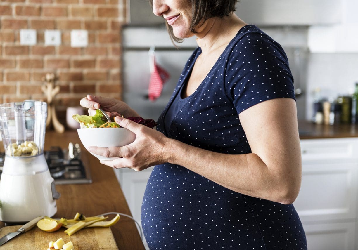 Effet de l’adhésion à un régime méditerranéen pendant la grossesse sur la santé des enfants : Une revue systématique