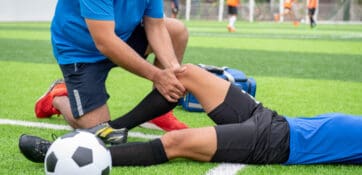 Une revue systématique et une méta-analyse en réseau sur l’efficacité des interventions basées sur l’exercice pour réduire l’incidence des blessures chez les jeunes joueurs de sports d’équipe. Partie 1 : une analyse par composantes d’entraînement classique