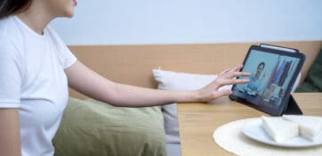 La téléréadaptation comme outil d’exercice thérapeutique versus la physiothérapie en face à face : une revue systématique