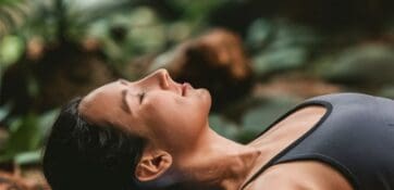Le yoga-nidra en tant que thérapie complémentaire pour réduire la détresse psychologique et améliorer la qualité de vie chez les patients atteints de cancer : un essai contrôlé randomisé